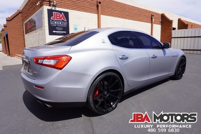 Used 2015 Maserati Ghibli RWD image 3