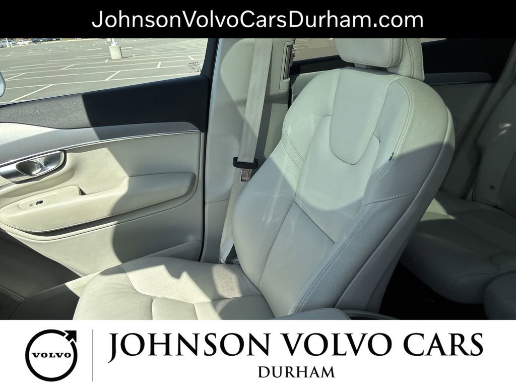Used 2024 Volvo XC90 B5 Core w/ Protection Package Premier image 24