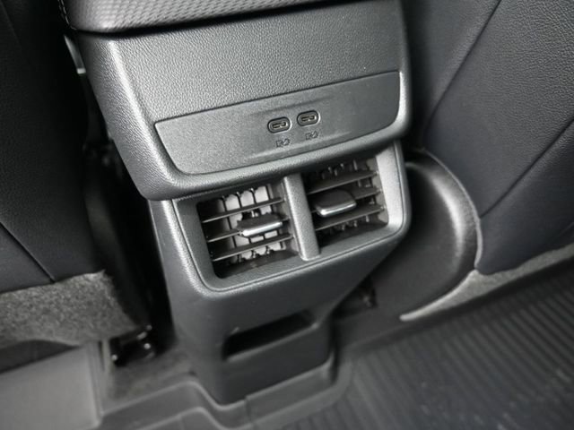 New 2026 Chevrolet Equinox LT w/ Convenience Package II image 27