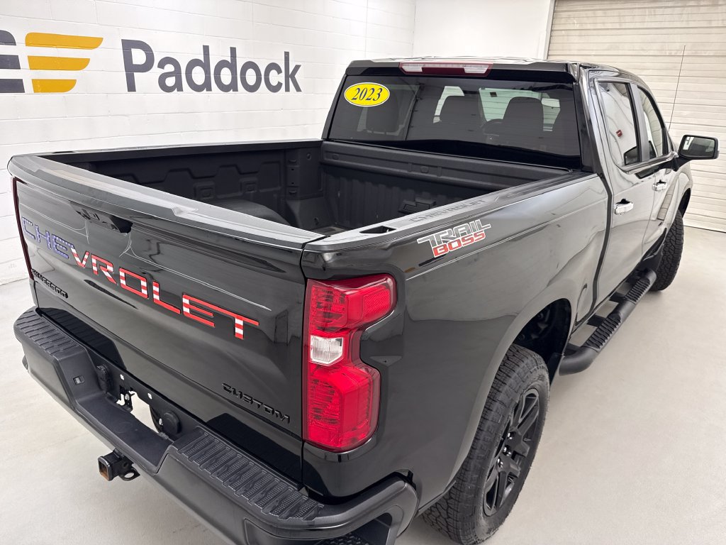 Used 2023 Chevrolet Silverado 1500 Custom Trail Boss w/ LPO, Dark Essentials Package AWD/4WD image 39