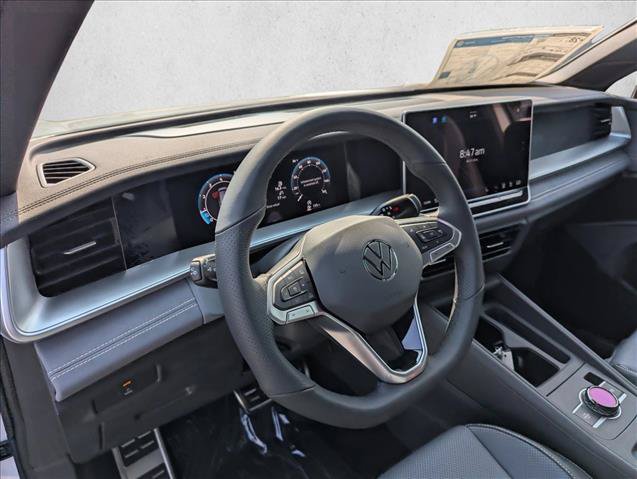 New 2026 Volkswagen Tiguan SE R-Line FWD image 12