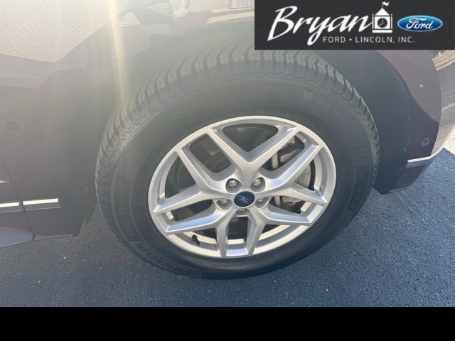 Used 2022 Ford Edge Titanium w/ Equipment Group 301A image 11
