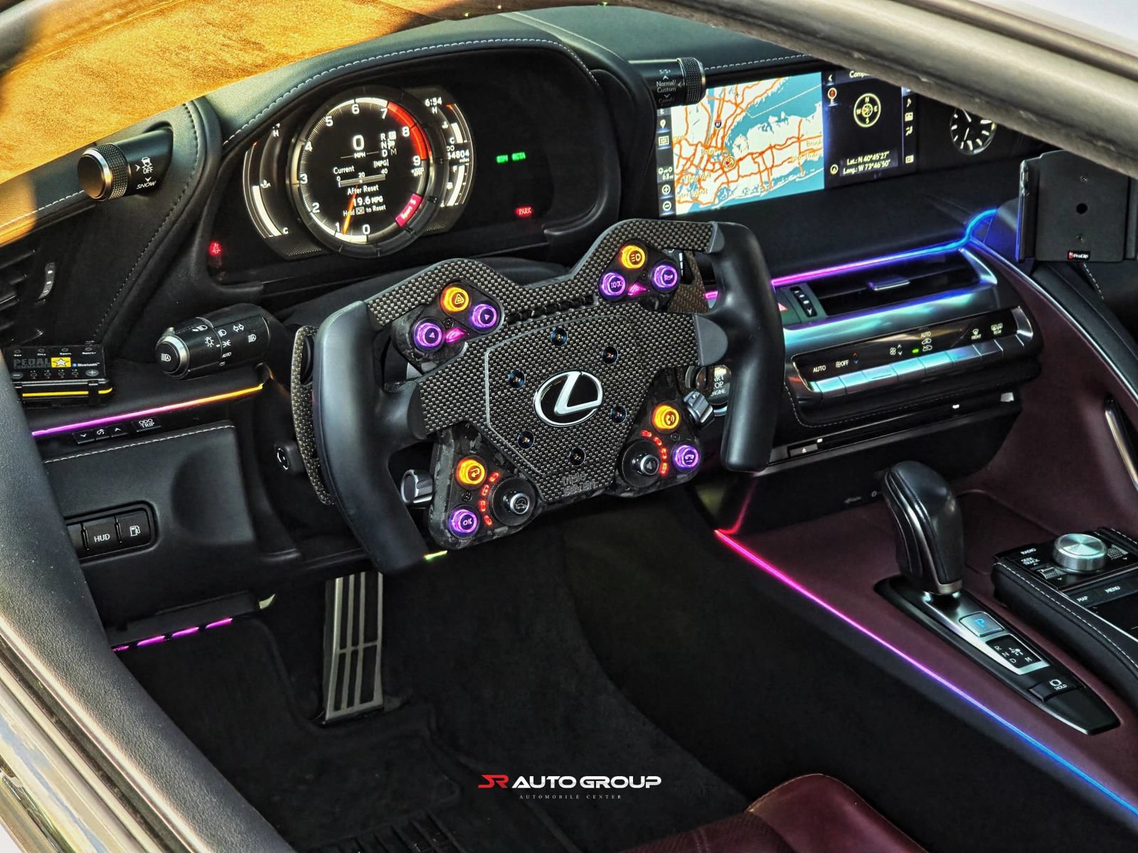Used 2018 Lexus LC 500 Coupe w/ Touring Package RWD image 29
