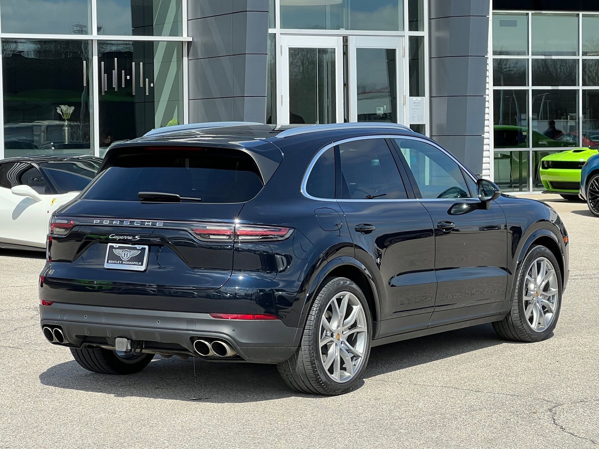 Used 2021 Porsche Cayenne S image 10