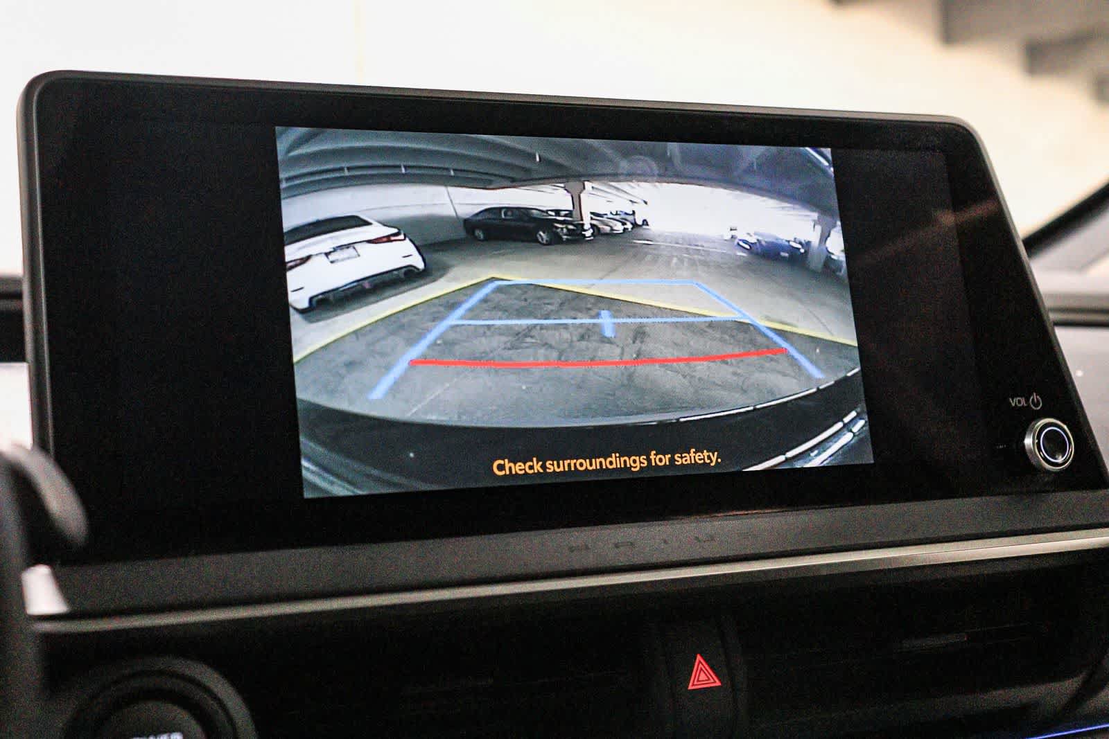 Certified 2026 Toyota Prius XLE FWD image 25