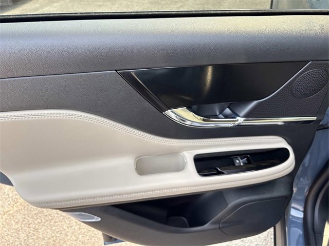 New 2025 Lincoln Corsair Grand Touring w/ Jet Appearance Package image 19