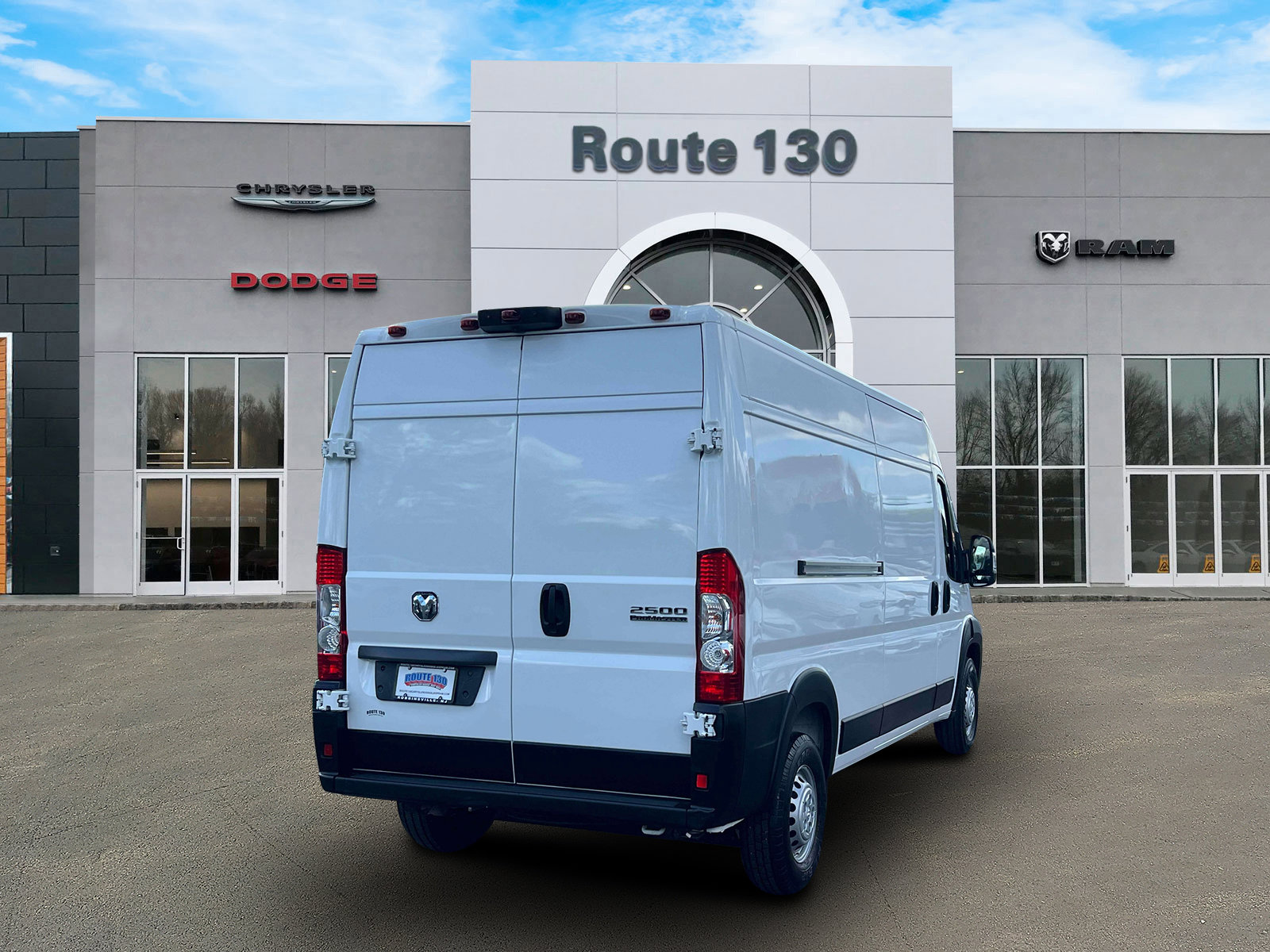 Used 2025 RAM ProMaster 2500 w/ Convenience Group FWD image 4