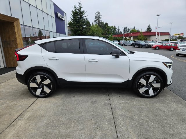 Certified 2023 Volvo C40 P8 Recharge Ultimate w/ Protection Package Premier AWD/4WD image 4
