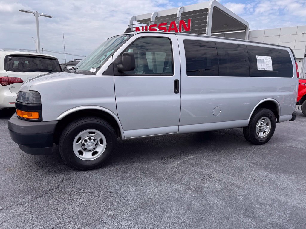 Used 2019 Chevrolet Express 2500 LS w/ Driver Convenience Package RWD image 2