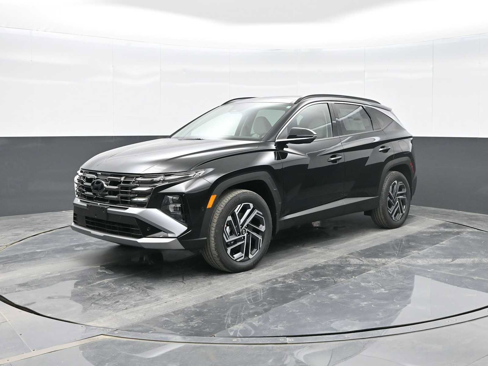 New 2026 Hyundai Tucson Limited image 4