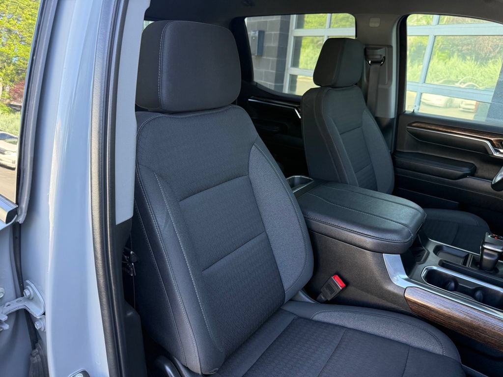 Used 2024 GMC Sierra 1500 Elevation w/ Preferred Package AWD/4WD image 47