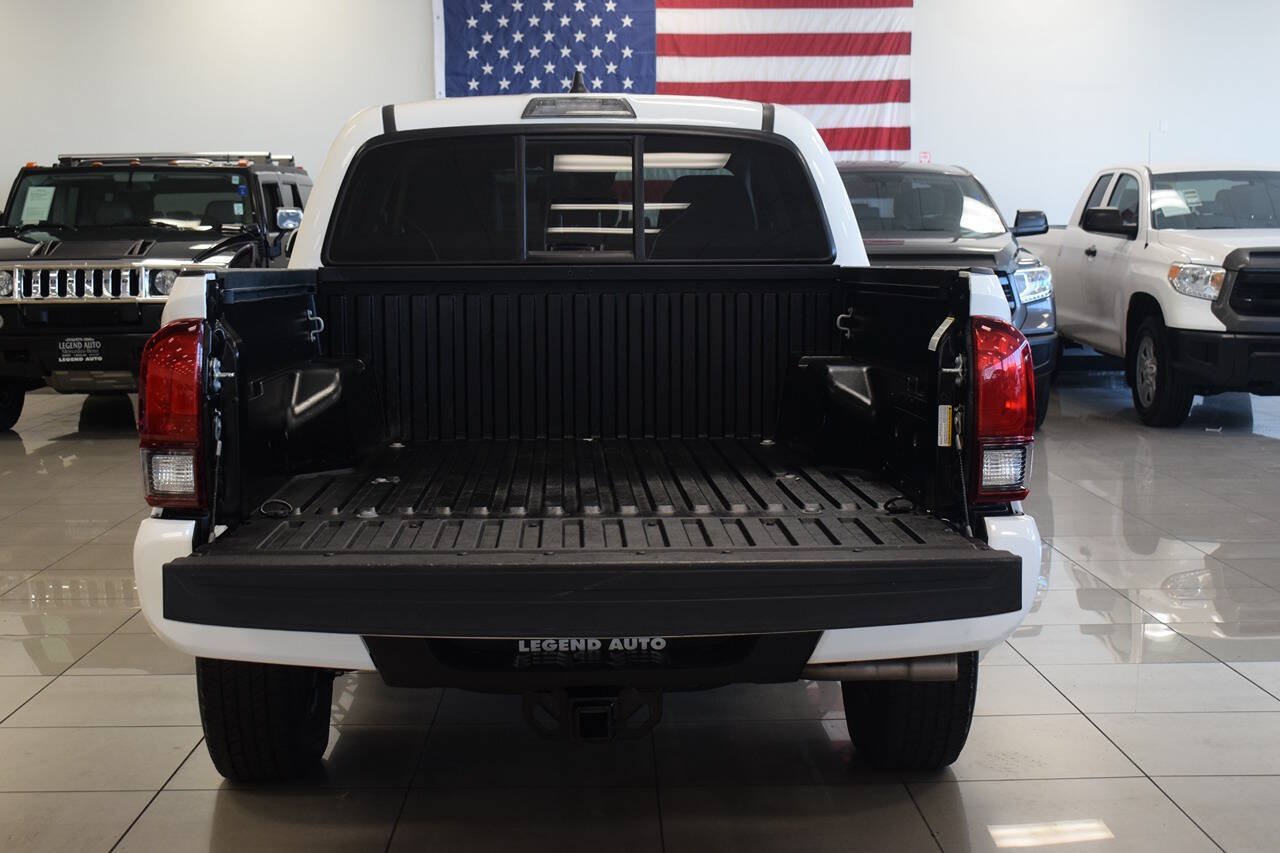 Used 2022 Toyota Tacoma SR AWD/4WD image 13