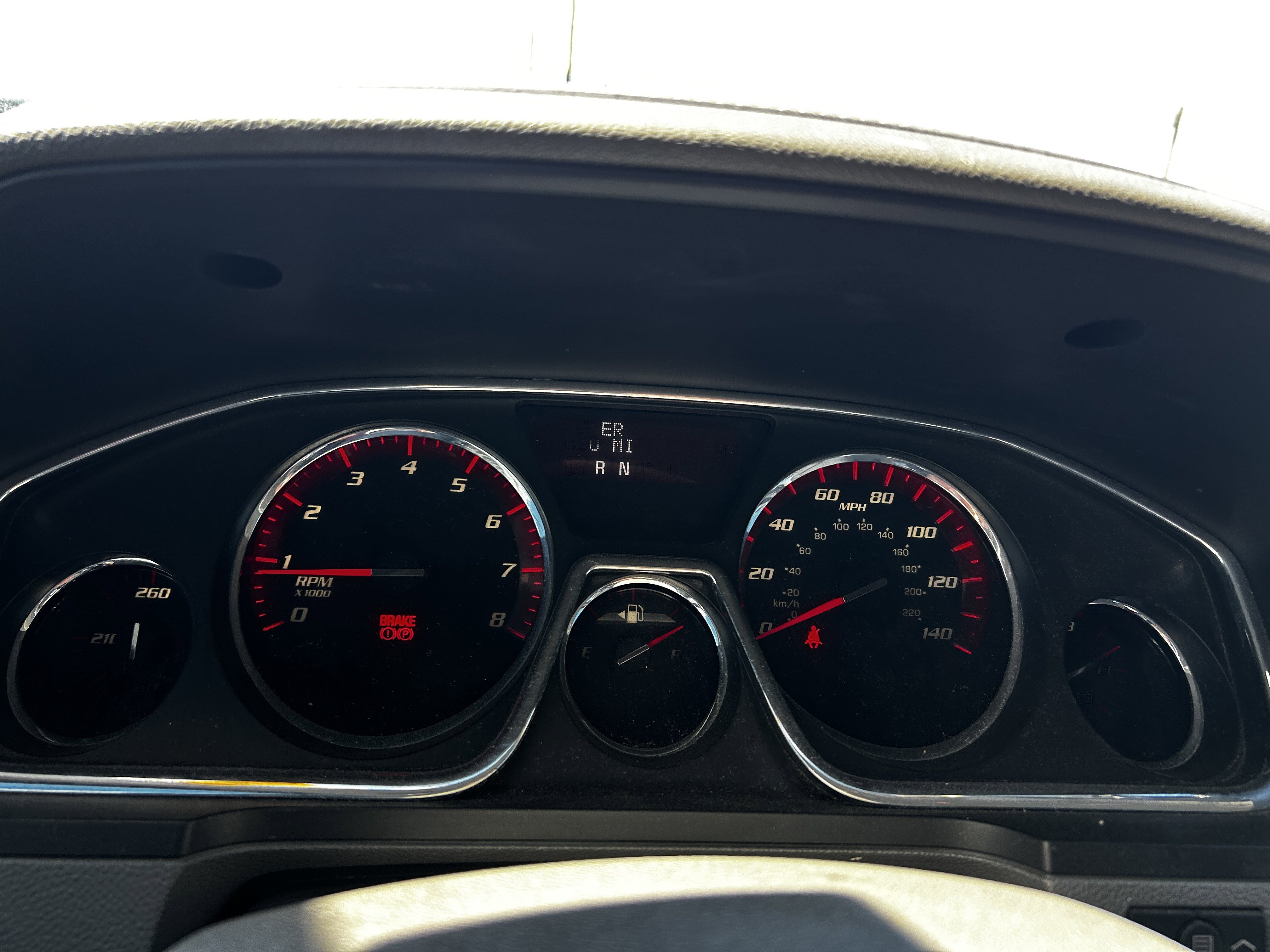 Used 2016 GMC Acadia SLT w/ Technology Package AWD/4WD image 16