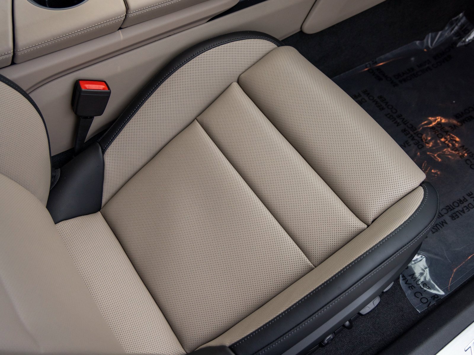 New 2025 Porsche Taycan 4S image 46