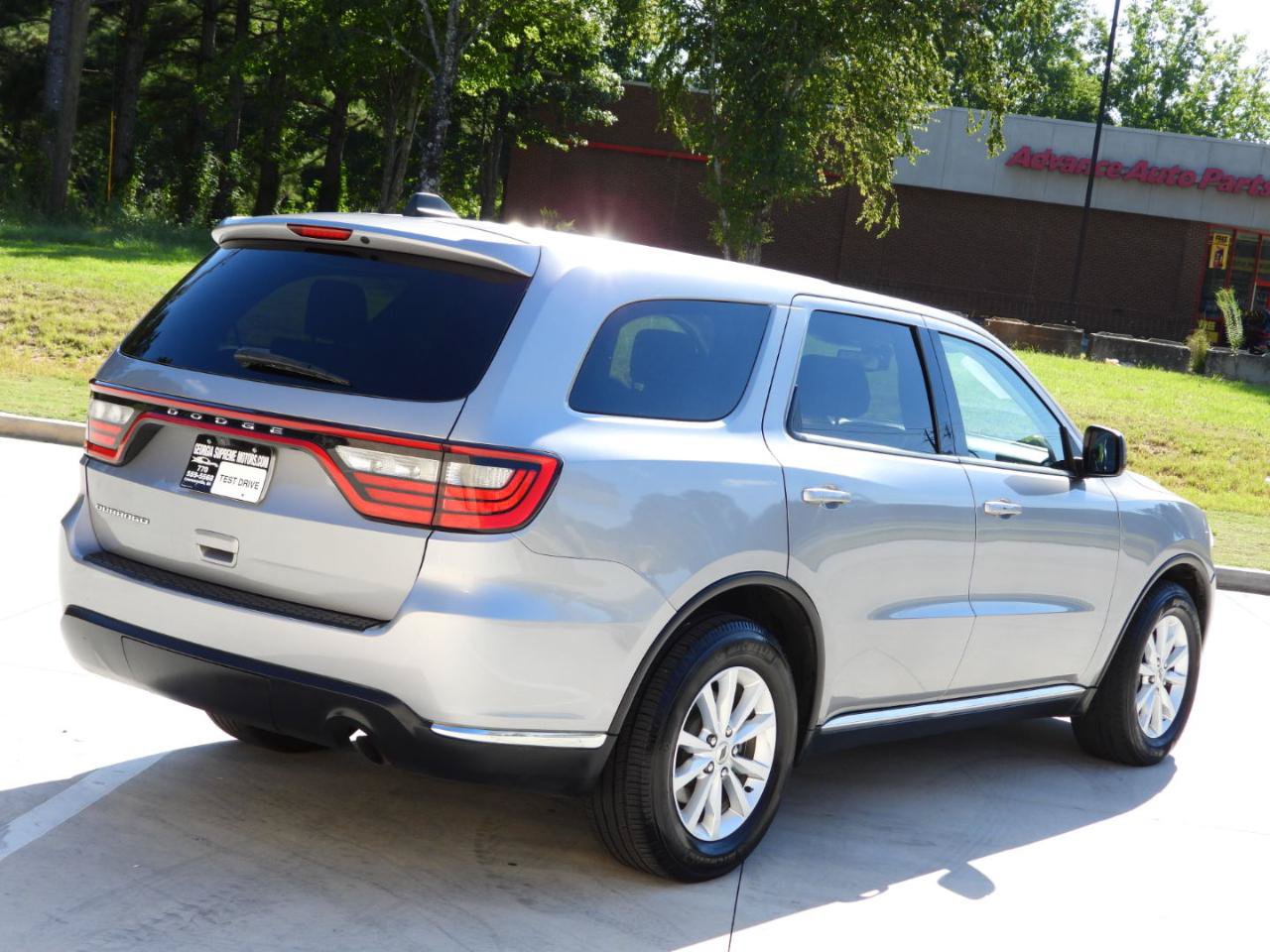 Used 2018 Dodge Durango SXT w/ 3rd Row Seating Group RWD image 32