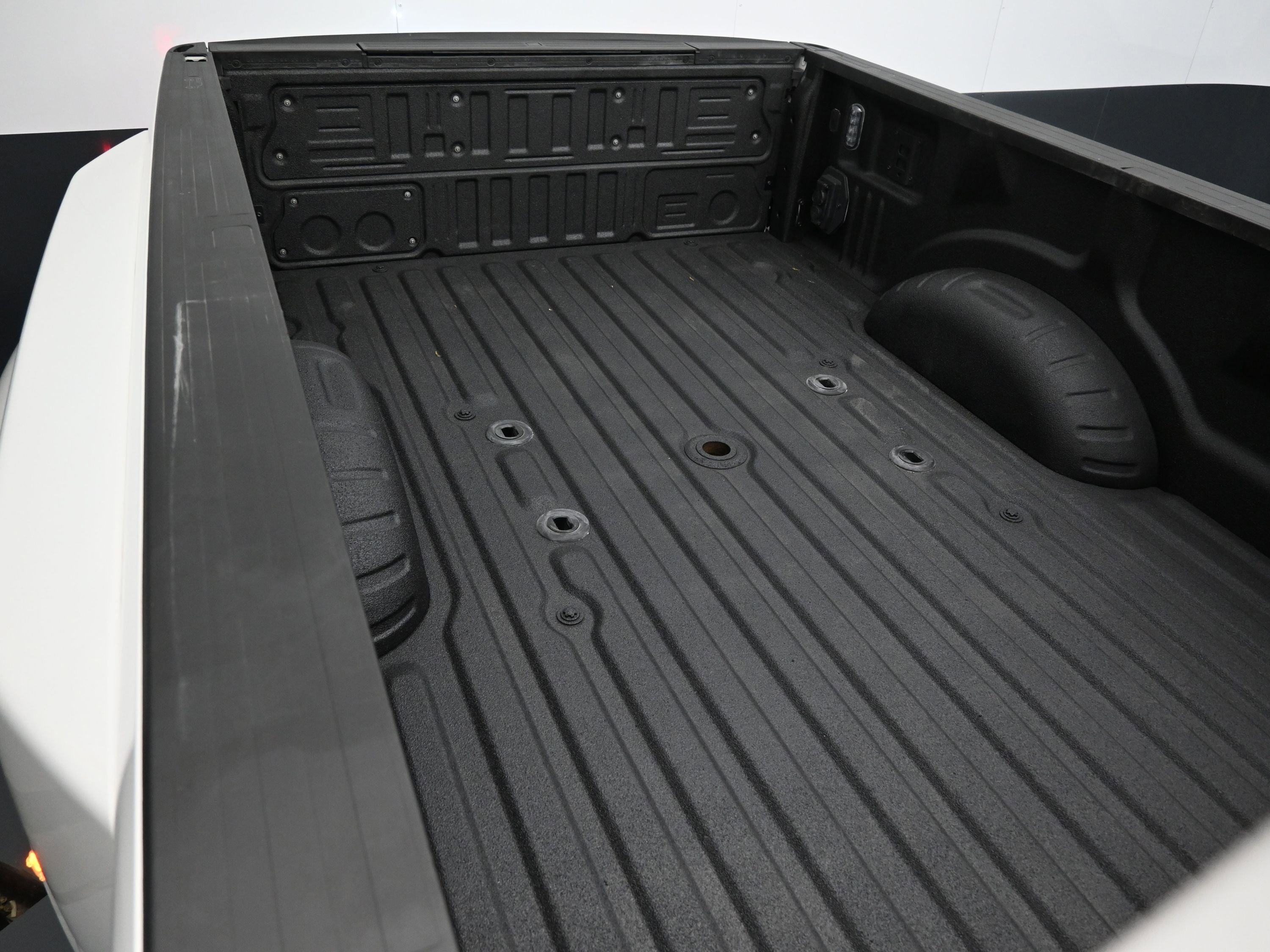 Used 2025 Ford F450 King Ranch w/ Chrome Package image 46