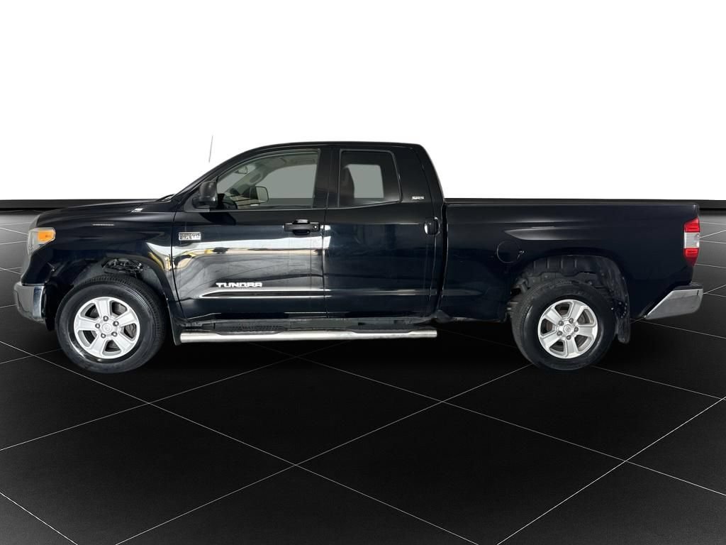 Used 2017 Toyota Tundra SR5 AWD/4WD image 2