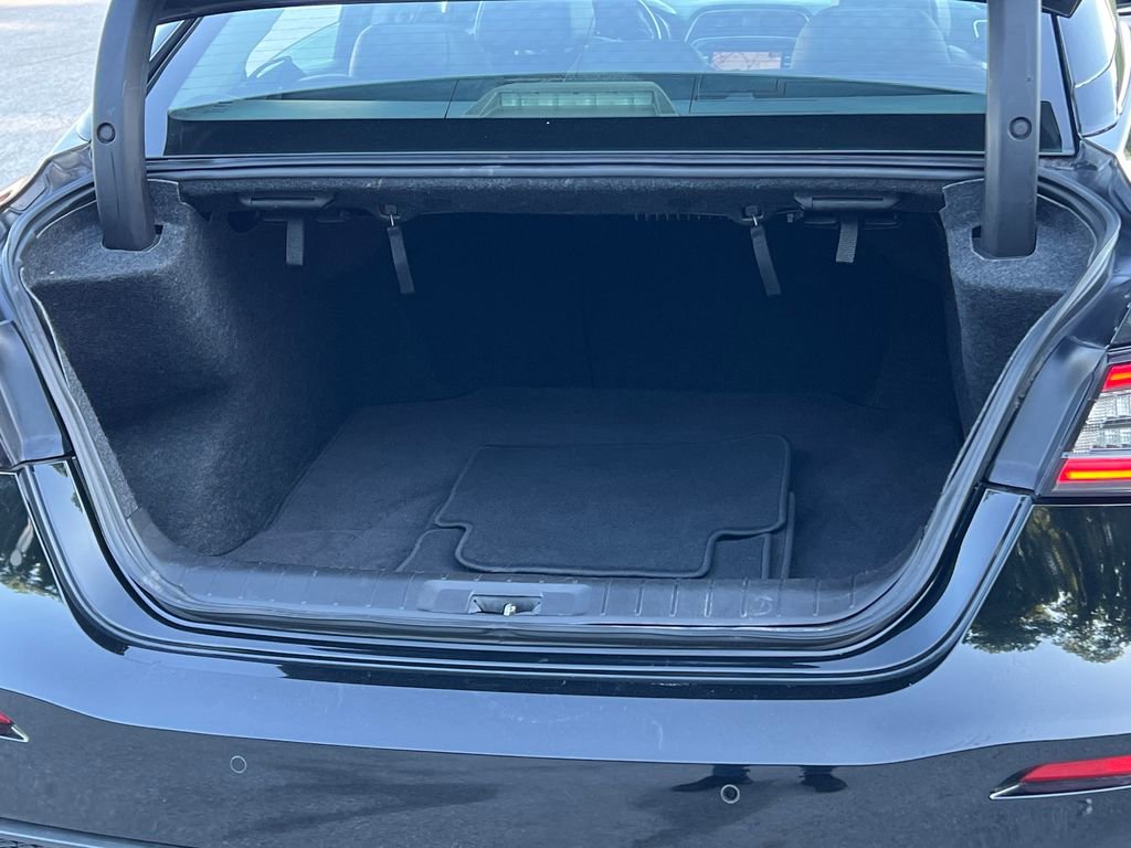 Used 2019 Nissan Maxima 3.5 SL w/ Floor Mat Group FWD image 20