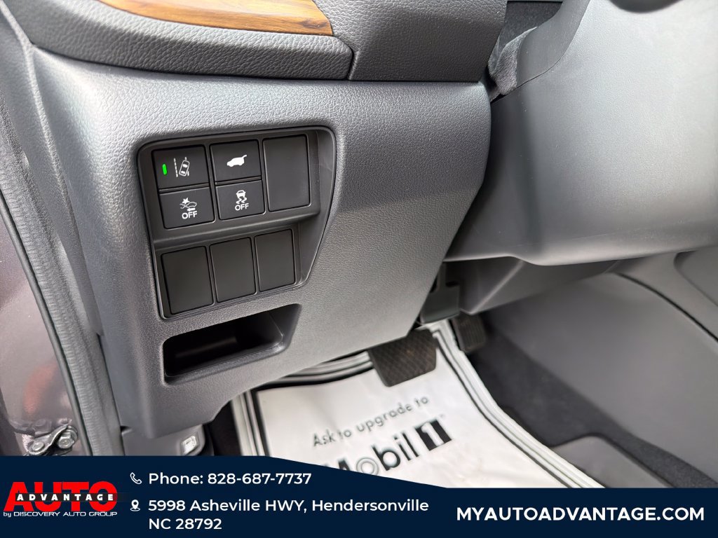 Used 2020 Honda CR-V Touring image 13