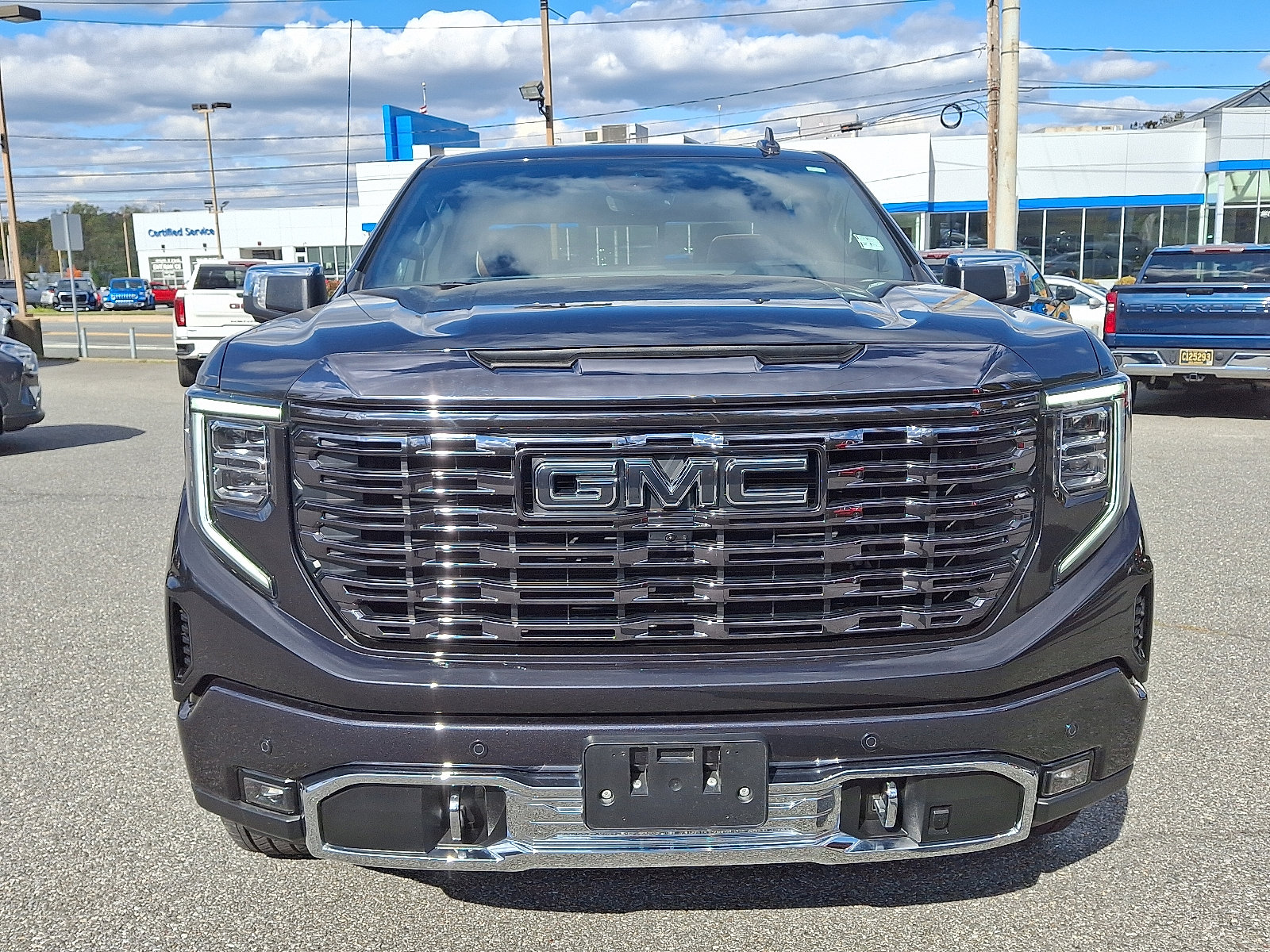 Certified 2024 GMC Sierra 1500 Denali Ultimate image 2
