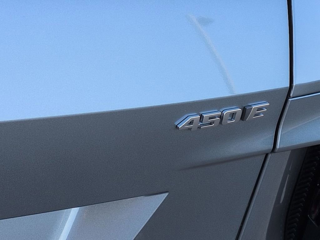 Certified 2026 Cadillac Lyriq Premium Sport w/ LPO, Floor Liner Package image 9