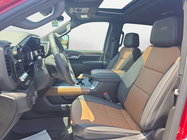 New 2026 Chevrolet Silverado 2500 High Country w/ High Country Premium Package AWD/4WD image 9