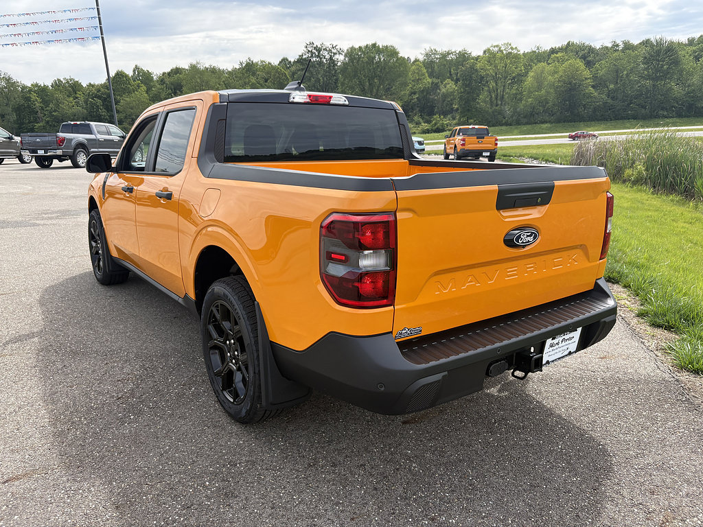 New 2026 Ford Maverick XLT w/ XLT Luxury Package AWD/4WD image 3