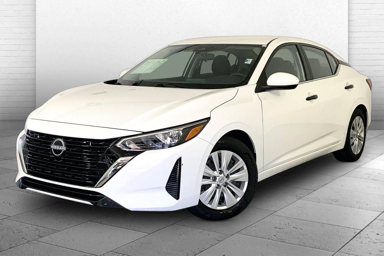 Used 2025 Nissan Sentra S FWD image 12