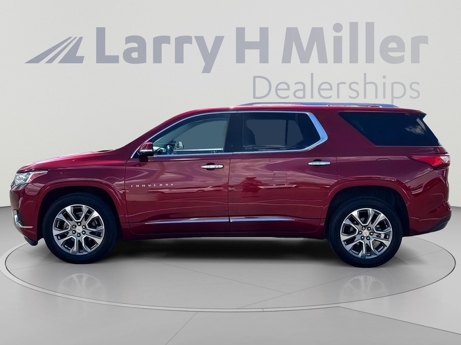 Used 2018 Chevrolet Traverse Premier AWD/4WD image 3