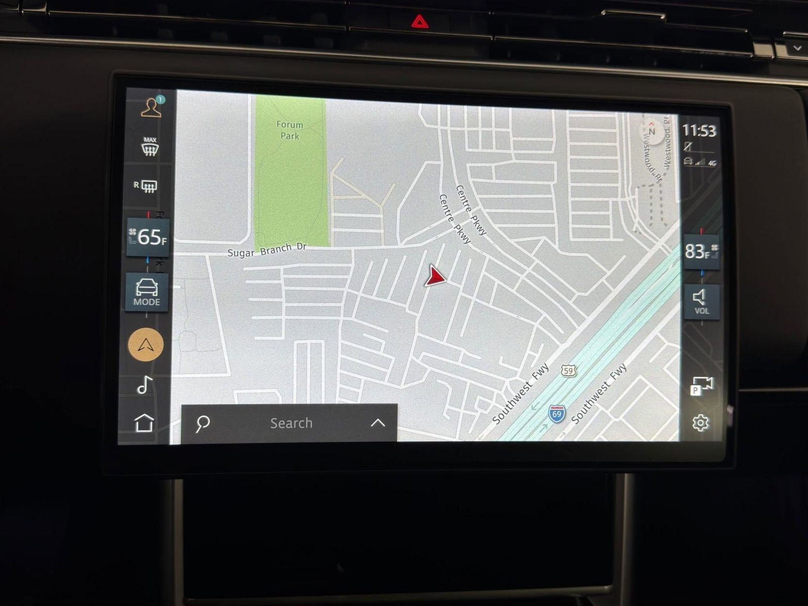 Used 2025 Land Rover Range Rover Long Wheelbase SE image 25