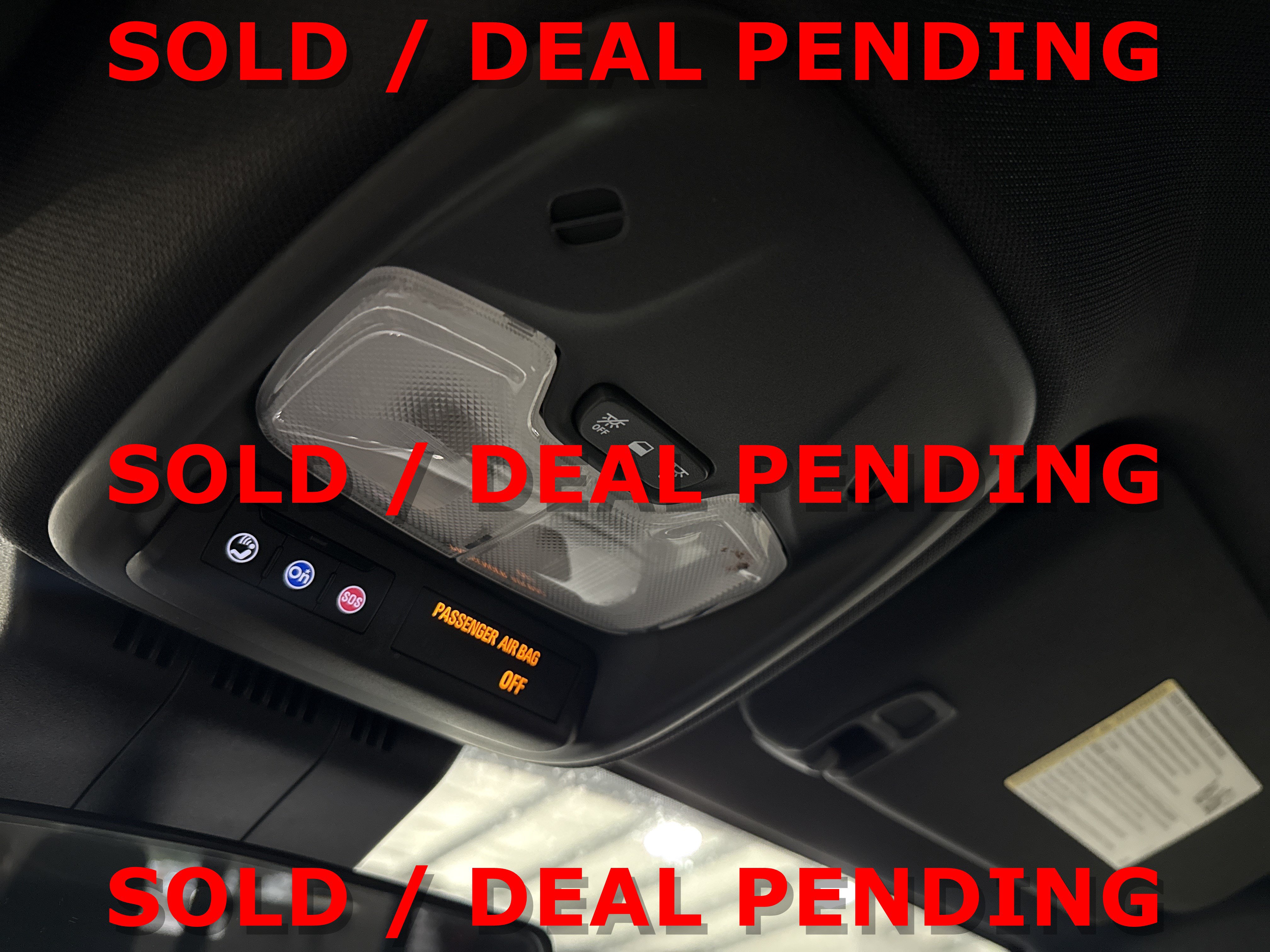 Used 2024 Chevrolet Colorado LT w/ LT Convenience Package AWD/4WD image 12