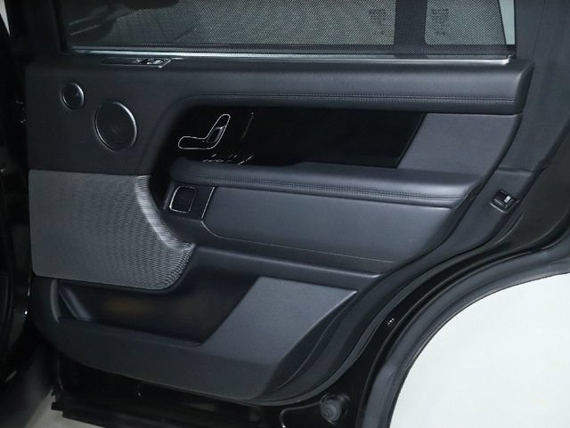 Used 2019 Land Rover Range Rover Long Wheelbase Supercharged AWD/4WD image 34