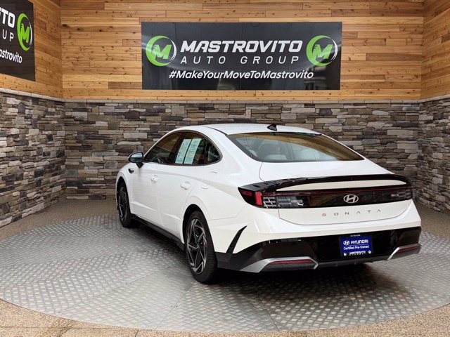 Used 2026 Hyundai Sonata SEL FWD image 10