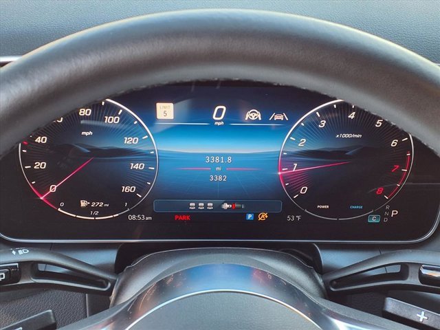 Used 2025 Mercedes-Benz GLC 300 image 12