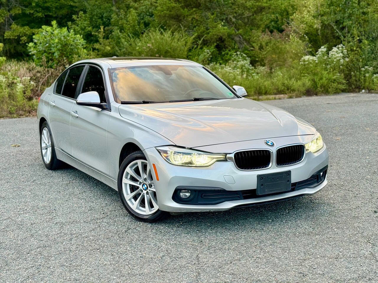 Used 2018 BMW 320i xDrive Sedan w/ Convenience Package