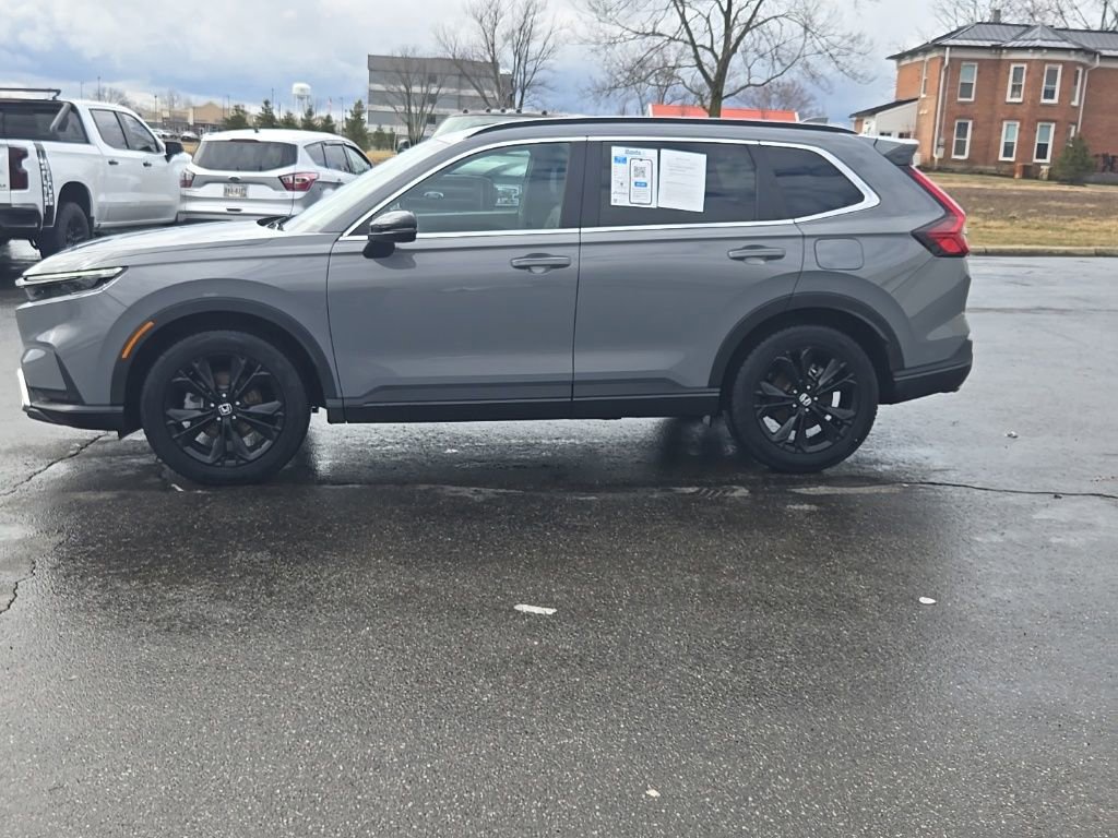 Used 2025 Honda CR-V Sport Touring image 4