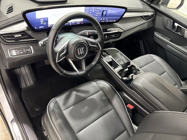 Certified 2025 Buick Enclave Preferred image 10