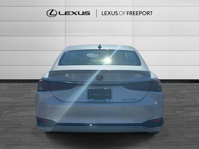 Certified 2024 Lexus ES 300h w/ Luxury Package FWD image 5