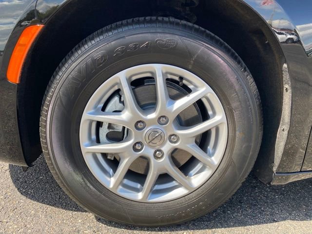 Used 2024 Chrysler Pacifica Touring-L image 22