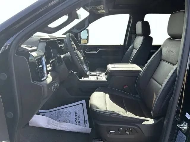 New 2026 GMC Sierra 3500 Denali w/ Technology Package AWD/4WD image 10