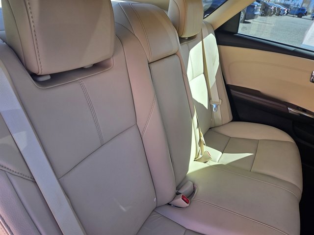 Used 2017 Toyota Avalon Touring w/ Carpet Mat Package image 11