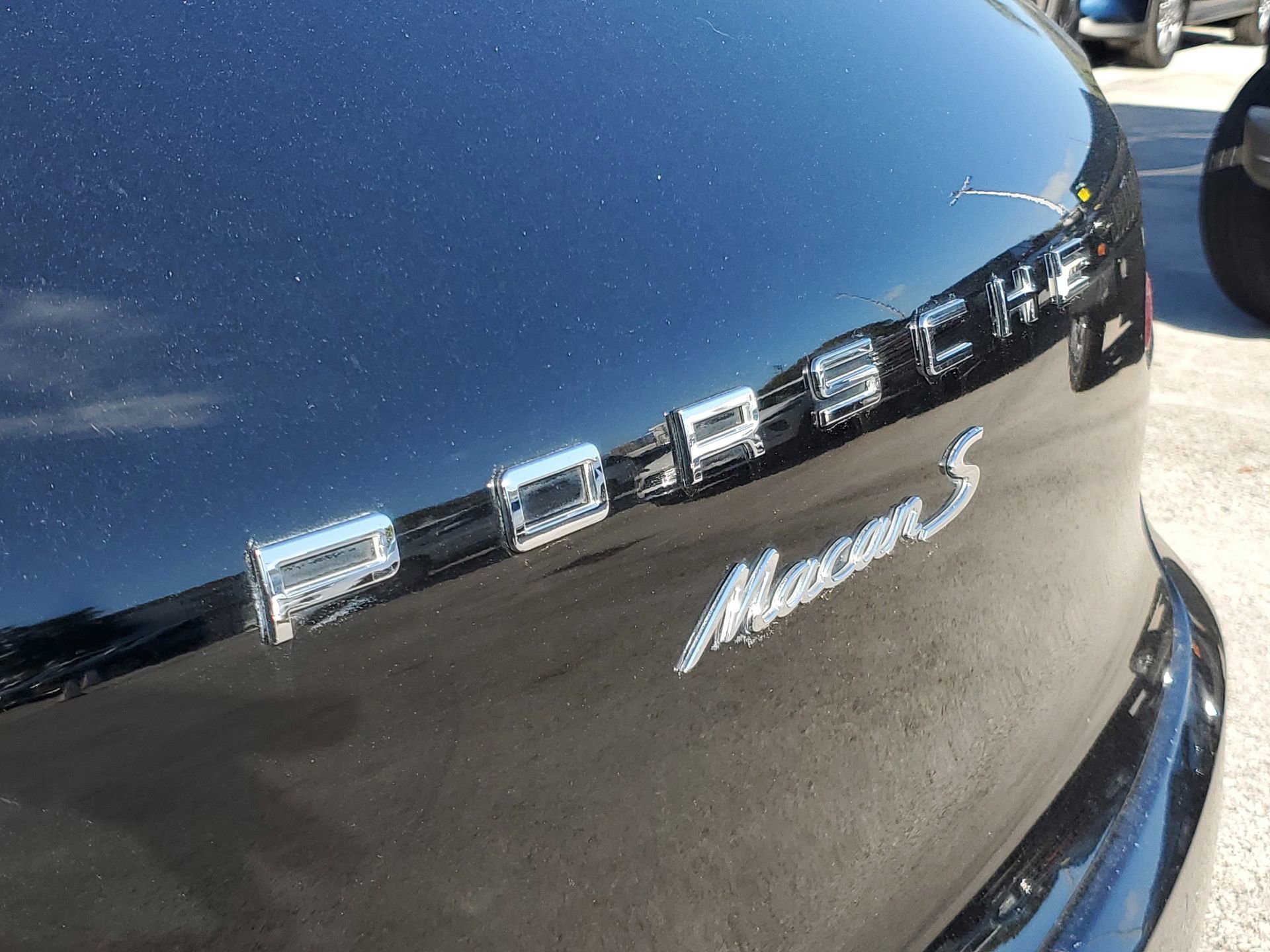 Used 2018 Porsche Macan S image 6