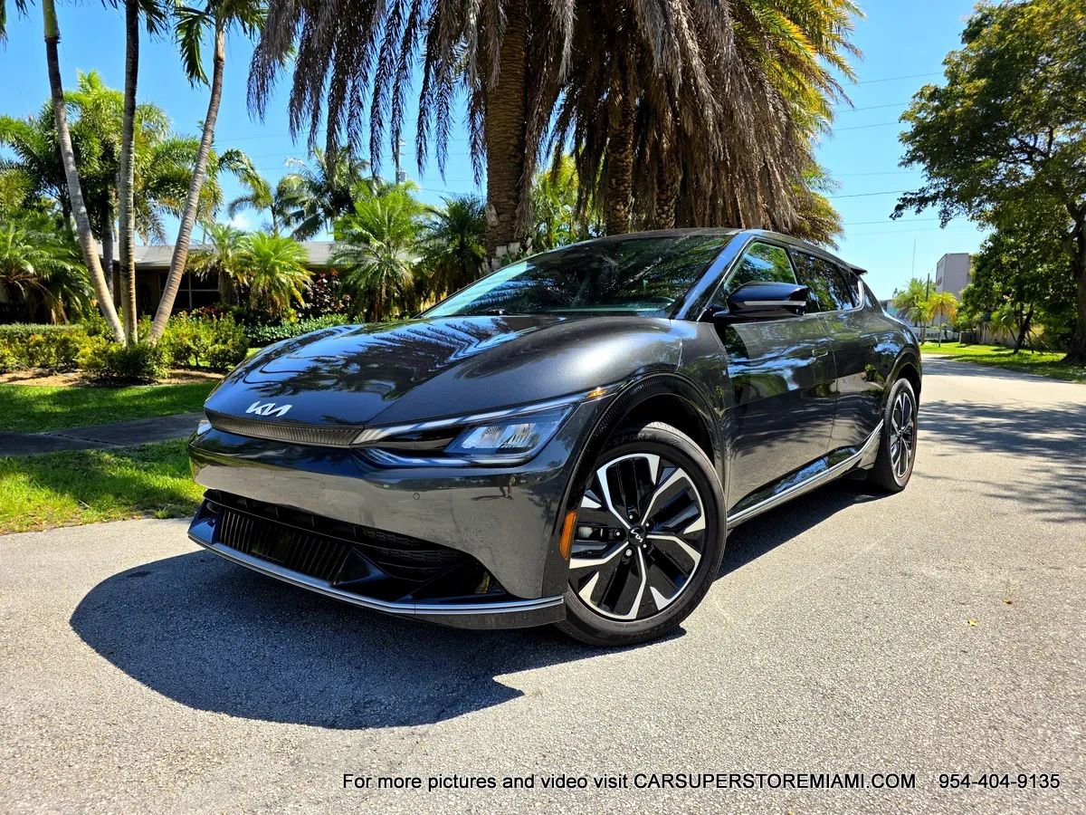 Used 2022 Kia EV6 Wind image 2