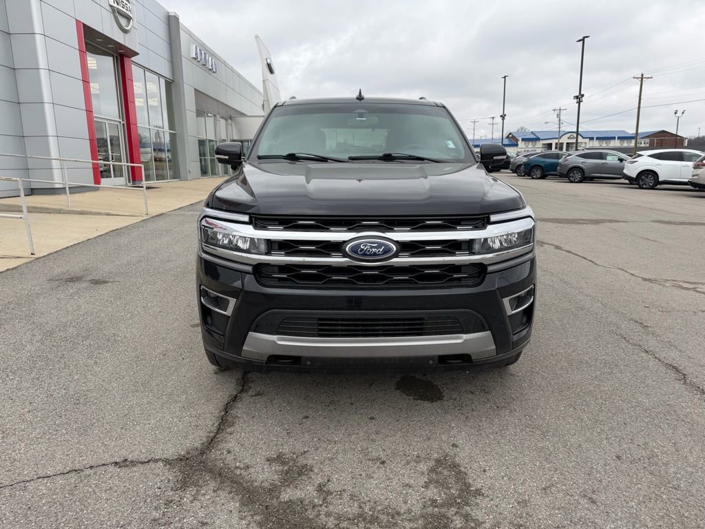 Used 2024 Ford Expedition Limited image 8