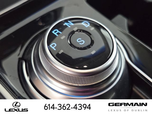 Used 2020 Ford Edge SEL w/ Convenience Package FWD image 25