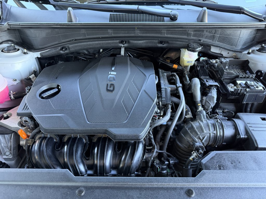 Used 2025 Kia Sportage X-Line w/ Premium Package image 40