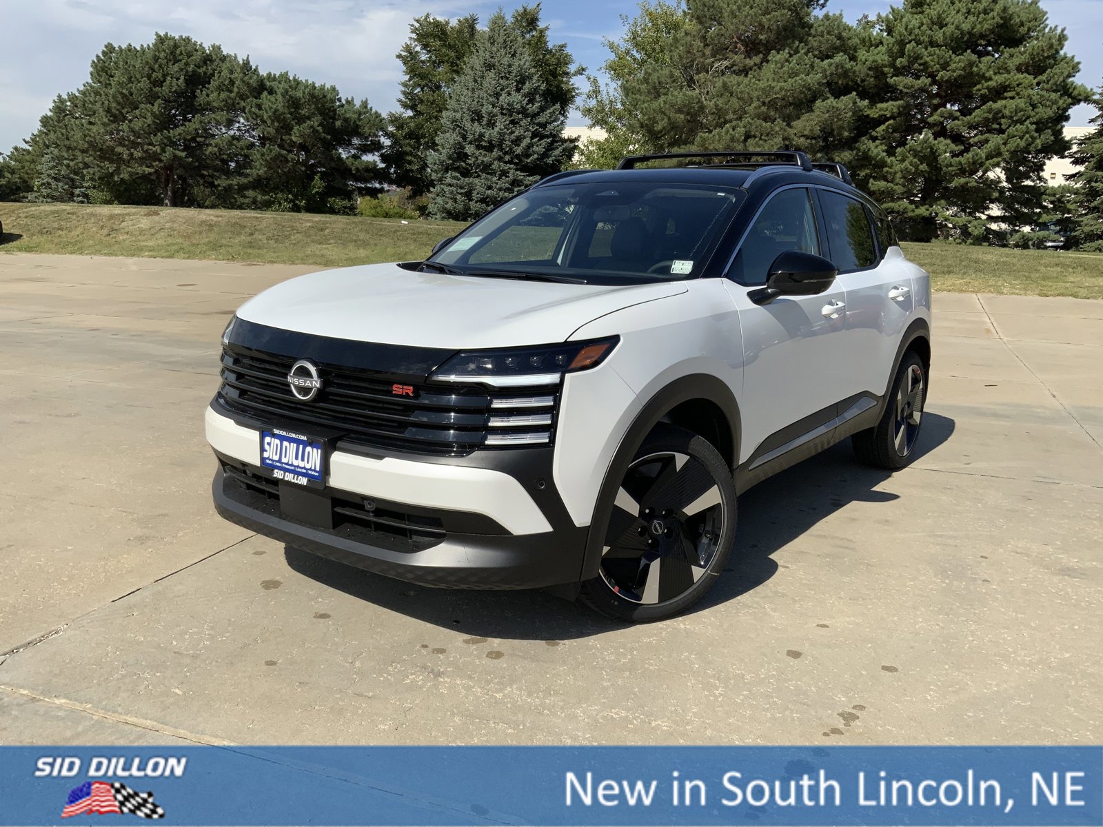 New 2026 Nissan Kicks SR w/ Cold Weather Package