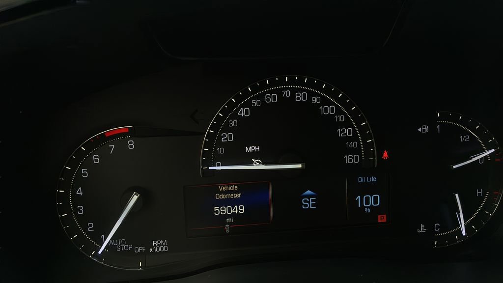 Used 2018 Cadillac XT5 AWD image 13