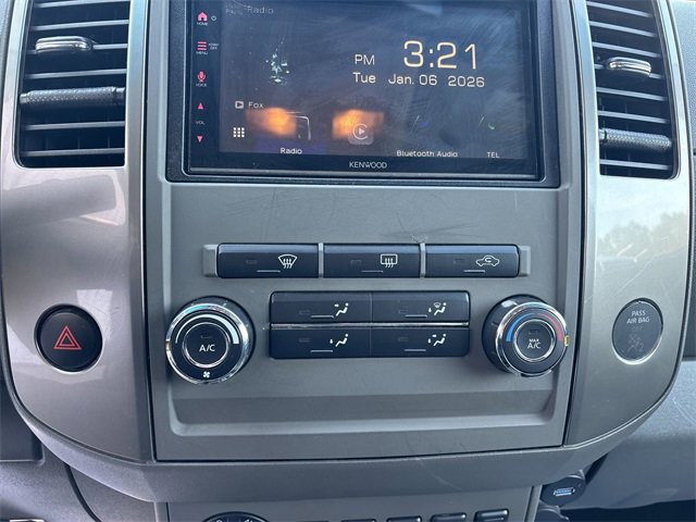 Used 2012 Nissan Frontier SL w/ Moonroof Pkg image 17