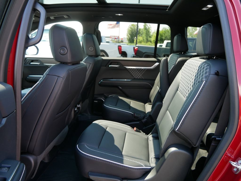 New 2026 GMC Acadia Denali w/ Super Cruise Package AWD/4WD image 14